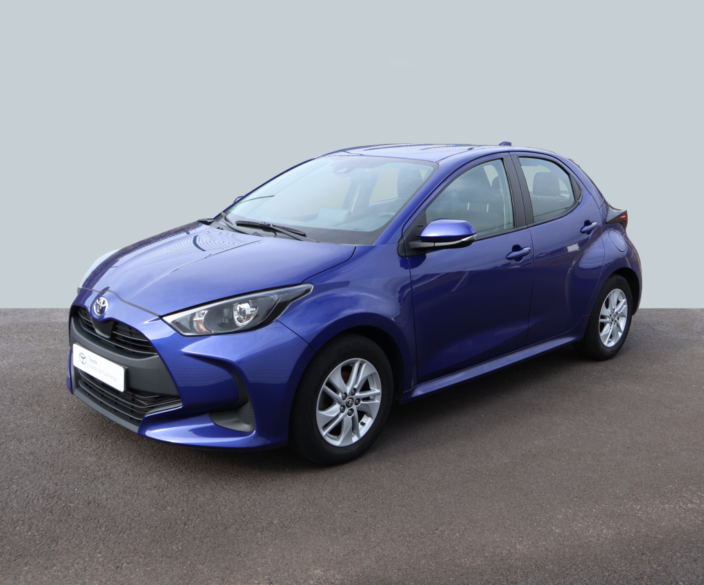 toyota-yaris-scaled
